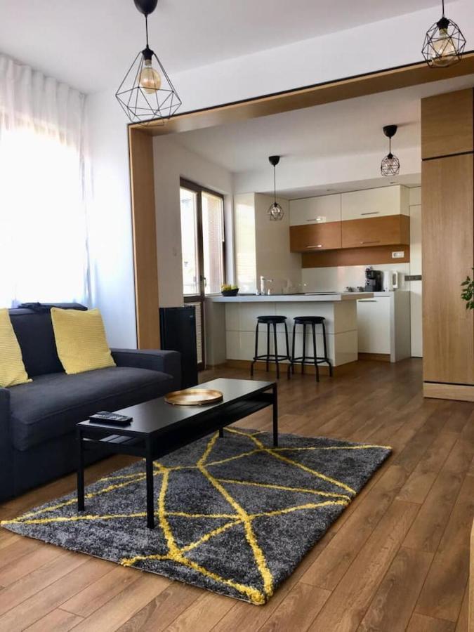 Golden View Of Plovdiv Apartment Exterior photo